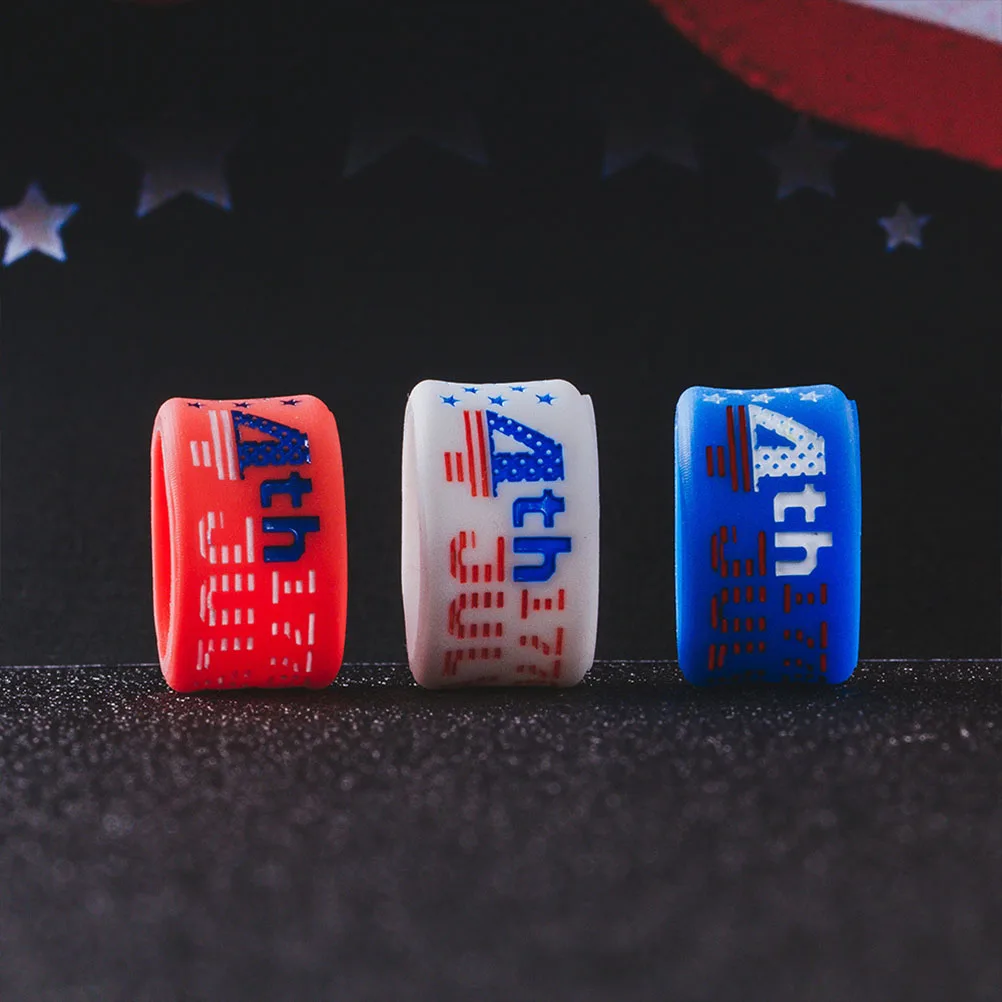 

4 Pcs Silicone Rings Patriotic Independence Day Accessories Gifts Party Favors Universal Finger Size American Flag Design