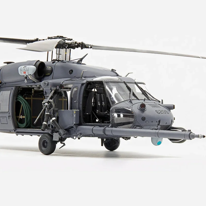 Kitty Hawk Assembled Aircraft Model Kit KH50006 American HH-60G "Pave Hawk" Rescue Helicopter 1/35 Scale