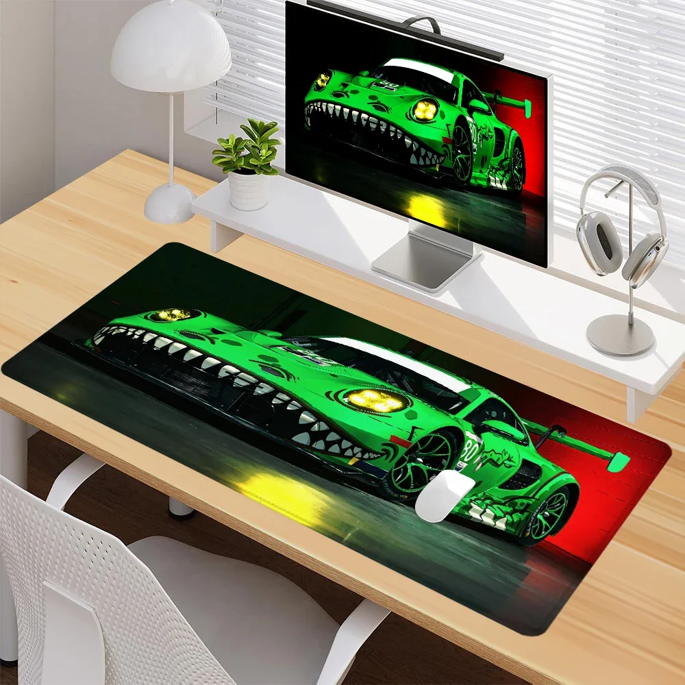 

Зеленый коврик для мыши гоночного автомобиля, большие настольные аксессуары, настольный коврик, резиновая основа с прошитыми краями, коврик для мыши, нескользящий настольный коврик для офиса