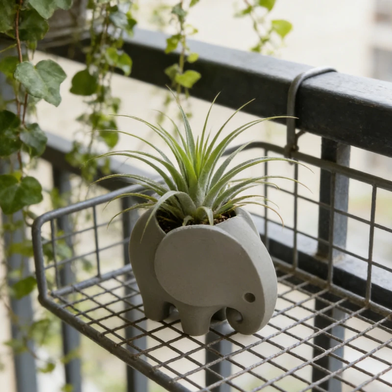 1pc Mini Elephant Succulent Planter Pot with Drainage Hole - 3D Printed Small Cactus Pot Suitable for Desk Shelf Balcony