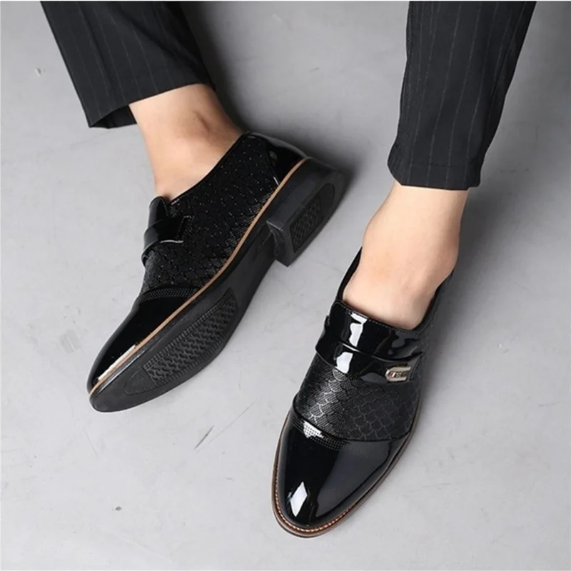 Fashion Versatile and Elegant Men Formal Buckle Shoes Men Formal Shoes Large Size Wedding Formal Leather Shoes