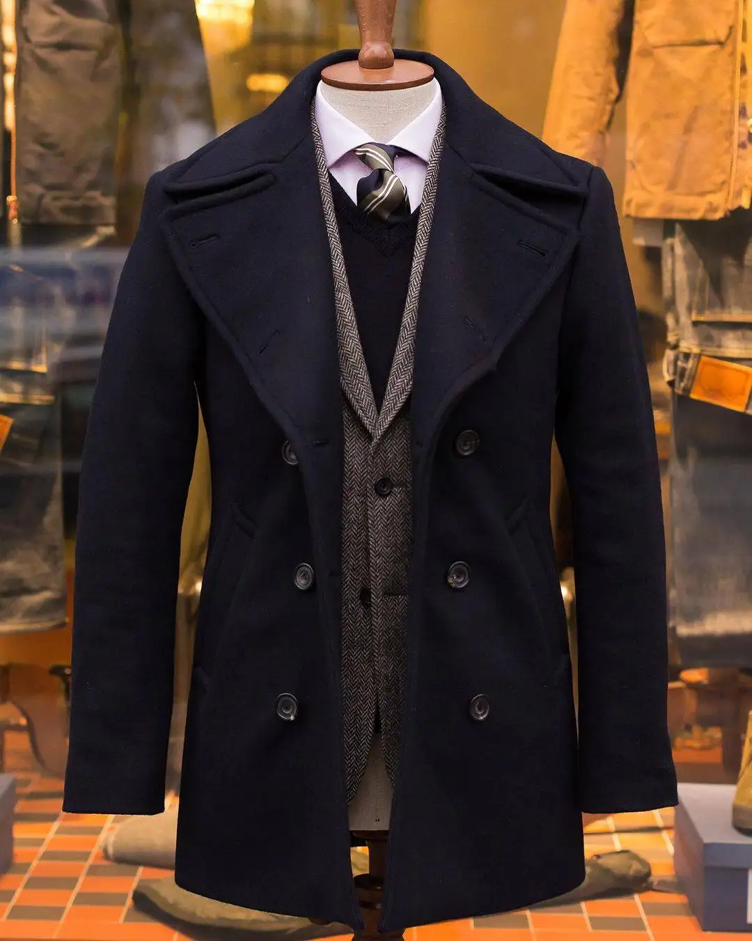 معطف صوفي أزرق كحلي للرجال قصير مزدوج الصدر مصنوع حسب الطلب سترة تويد شتوية معطف قطعة واحدة #4