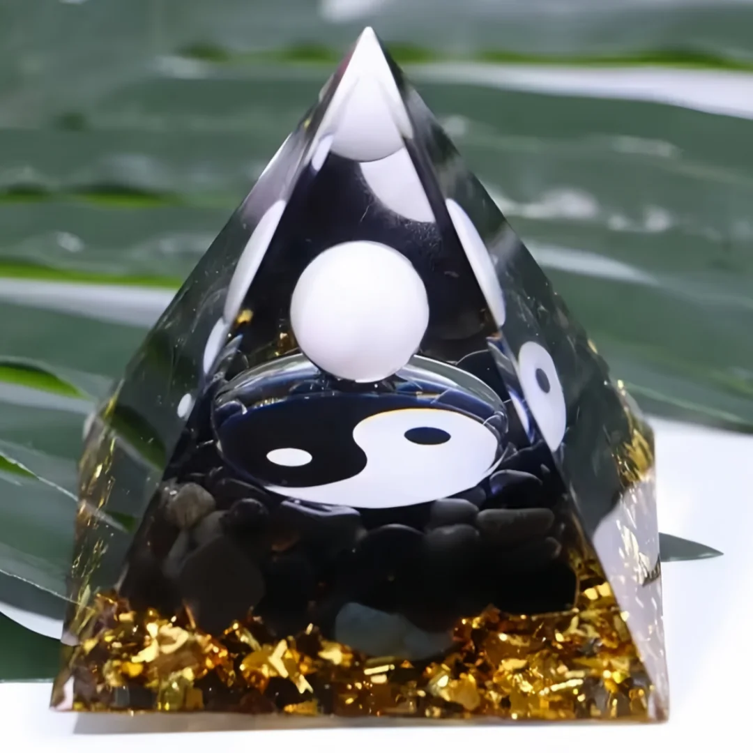 1pc of Tai Chi Base Yin Yang Ogny Pyramid, Desktop Home Decoration, Perfect Gift for Christmas, Valentine's Day,Various Holidays