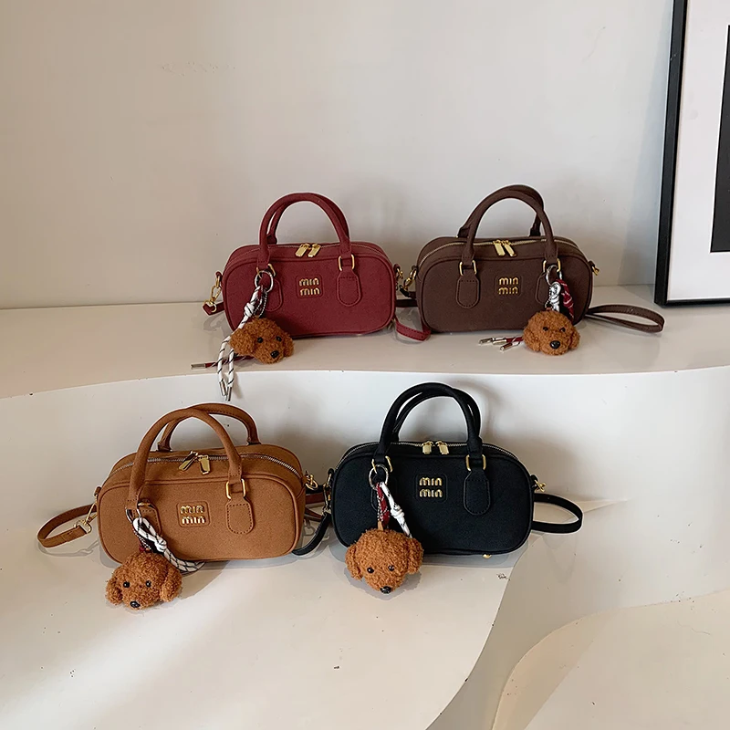 Elegant Leather Tote Bag for Ladies, Spacious Interior Zipper, Popular Classic Handbags for Travel