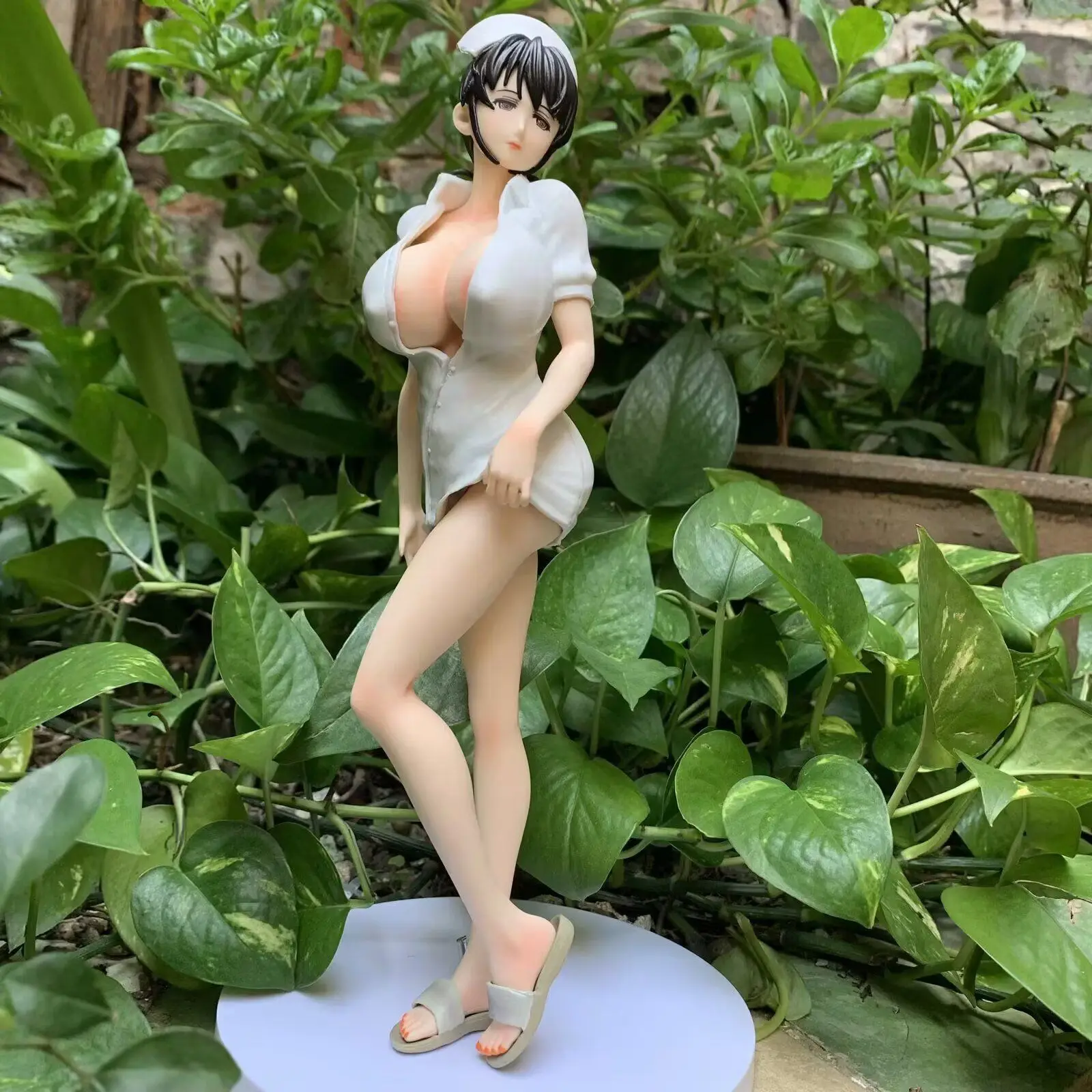 

Pretty Girl Series Red Feather Mami Nurse Boxed Model Handmade Ornament Color Box Birthday Gift for Friends