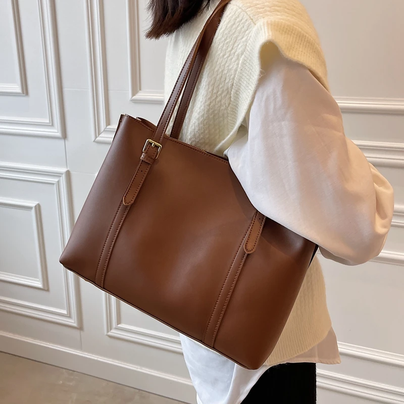 Vintage Shoulder Bag 2023 New Women\'s Minimalist Adjustable Shoulder Strap Large Capacity Handbag Fashion Commuting Tote Bags