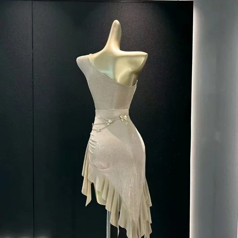 Sexy Latin Dance Kleid Anzug Frauen Off-the-schulter Taille Kette Rock Samban Rumba Salsa Dance Training Leistung sey Kostüm