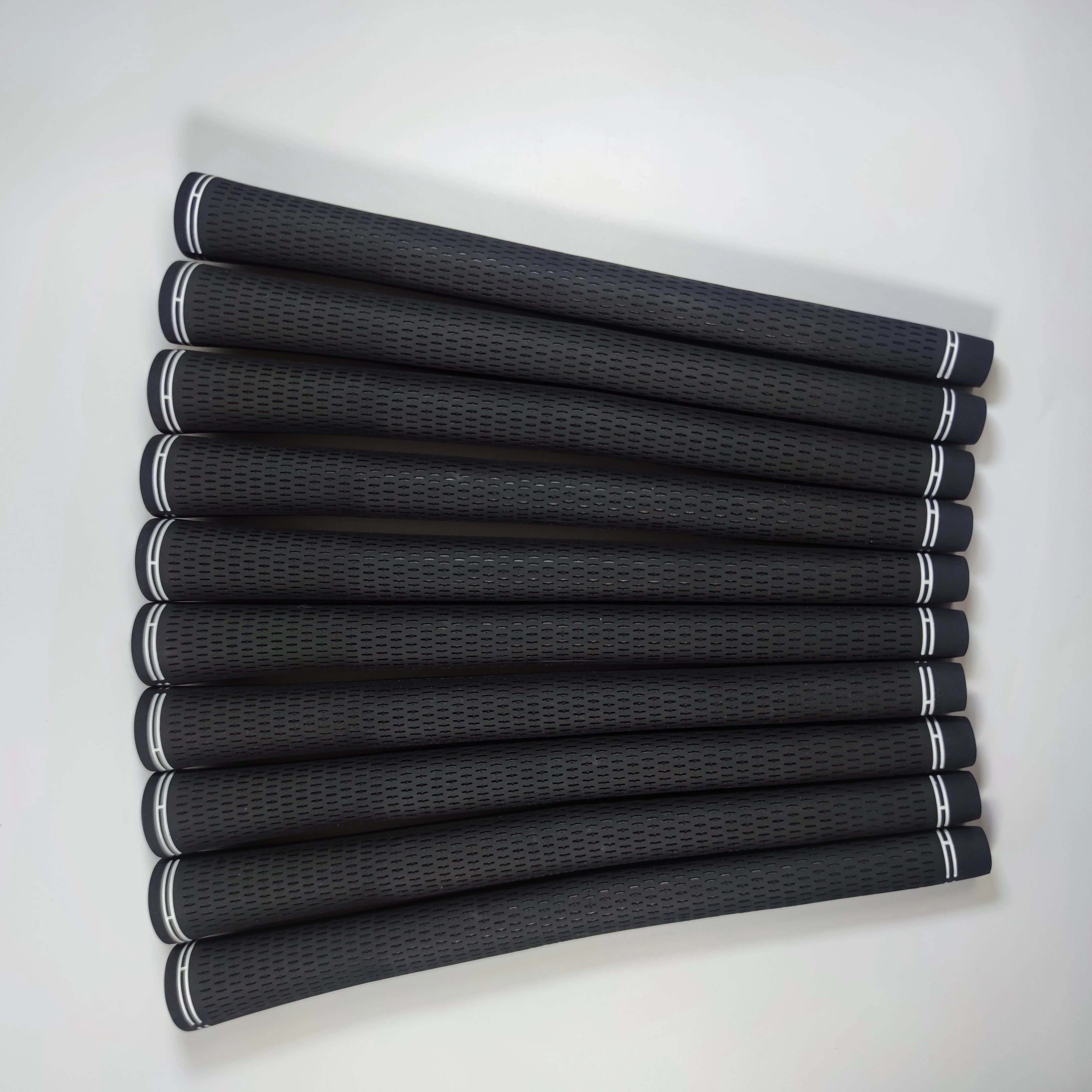 مقابض نادي الجولف باللون الأسود من TOUR VELVE مقاس قياسي متوسط الحجم قبضة مطاطية عالية الجودة للسائق من الخشب والمكاوي #4