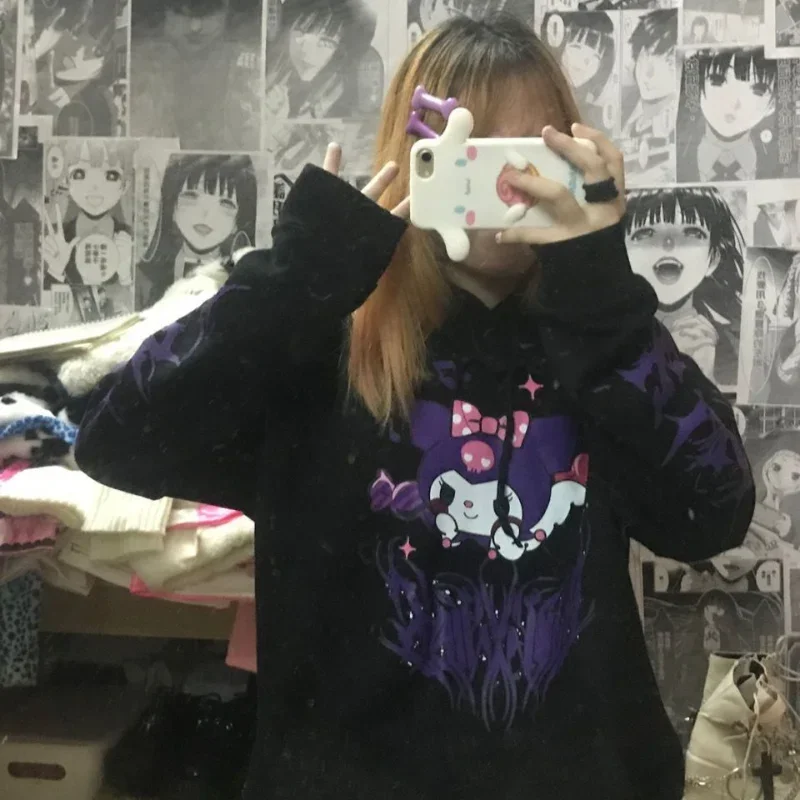 Sudadera holgada con estampado de Kuromi para mujer, suéter Vintage de dibujos animados, estilo Preppy, Otoño e Invierno