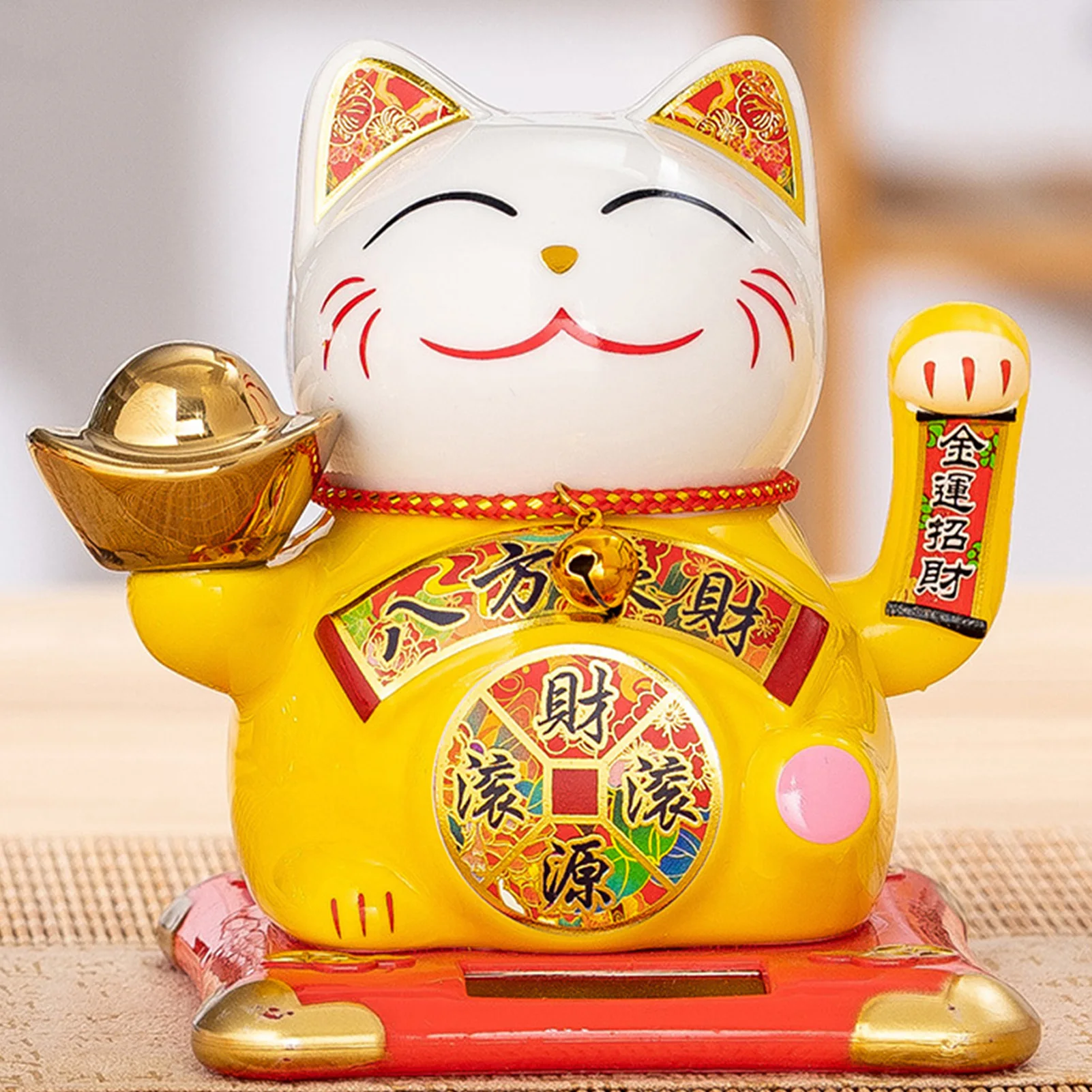 Solar Powered Lucky Cat Statue Ceramic Waving Arm Fortune Cat Ornament for Car Dashboard Home Office Store Wealth Decor