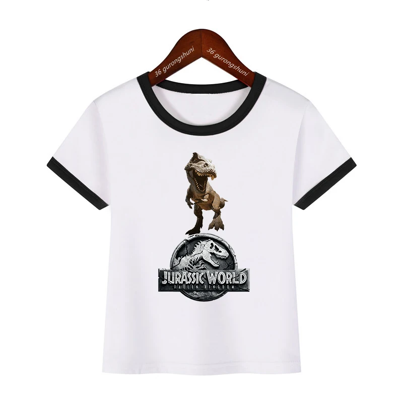 2024 Jura- Világ Logó Póló Dinoszaurusz Gúnyrajz nyomtatás Tyrannosaurus rex tshirt fiúknak lányok Adomány gyerekeknek ruhák Sztrájktörő Pöffeszkedés tops