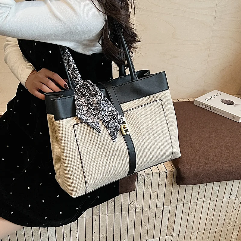 

2025 Spacious Tote Bag, Minimalist Shoulder Purse for Women, Niche Crossbody, Luxe Day to Night Bag, Textured Sling Bag