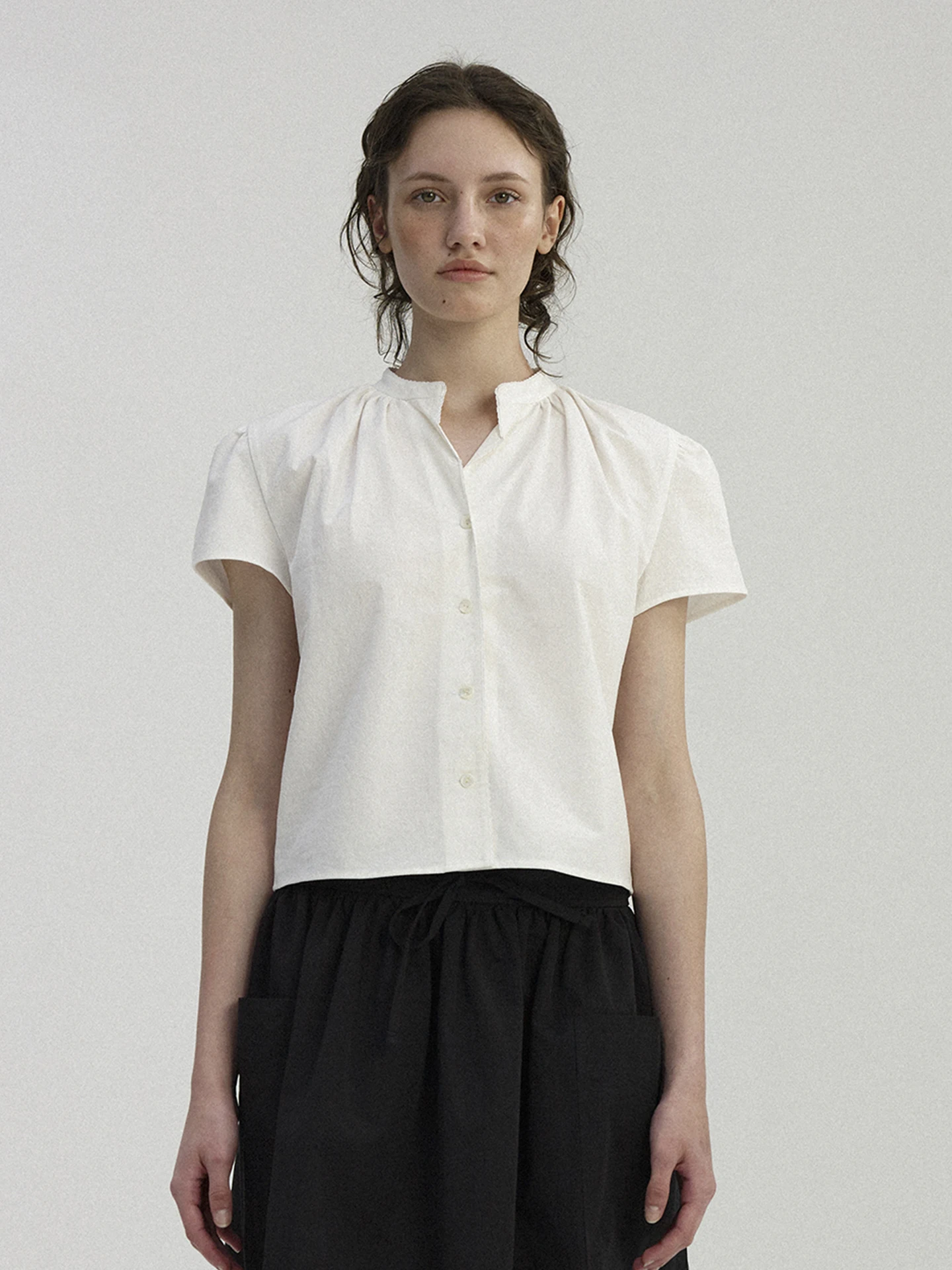 

Повседневная рубашка из чистого хлопка с круглым вырезом и короткими рукавами, женская летняя рубашка в новом стиле, корейская версия, дышащая, удобная, свободного кроя, топ