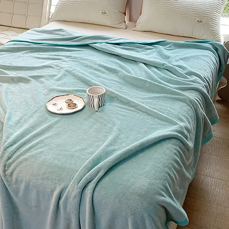 Winter Flannel Air Conditioning Blanket Soft Solid Color Home Coral Velvet Gift Blankets Super Soft Skin-Friendly Warm Bedding