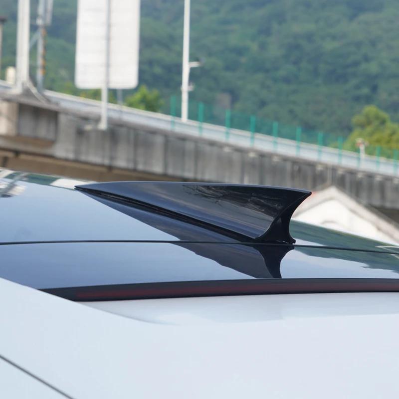 Universelle Stromlinienförmige Haifischflossen-Antenne Ohne Bohren Dach-Dekorationsantenne Karosserie-Trend-Optik Upgrade und Modifikation – Detail 4