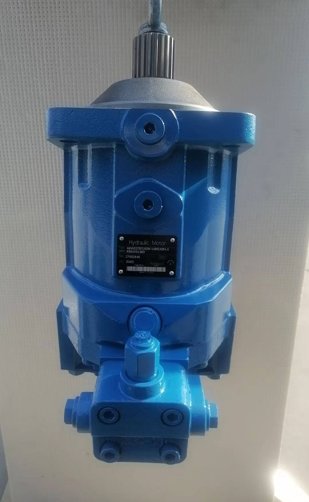 A6VM107 Axial Piston Variable Displacement Motor A6VM107EP2 A6VM107EP2/63W-VAB01X0PA-S R902200471 High-pressure Motor Pump