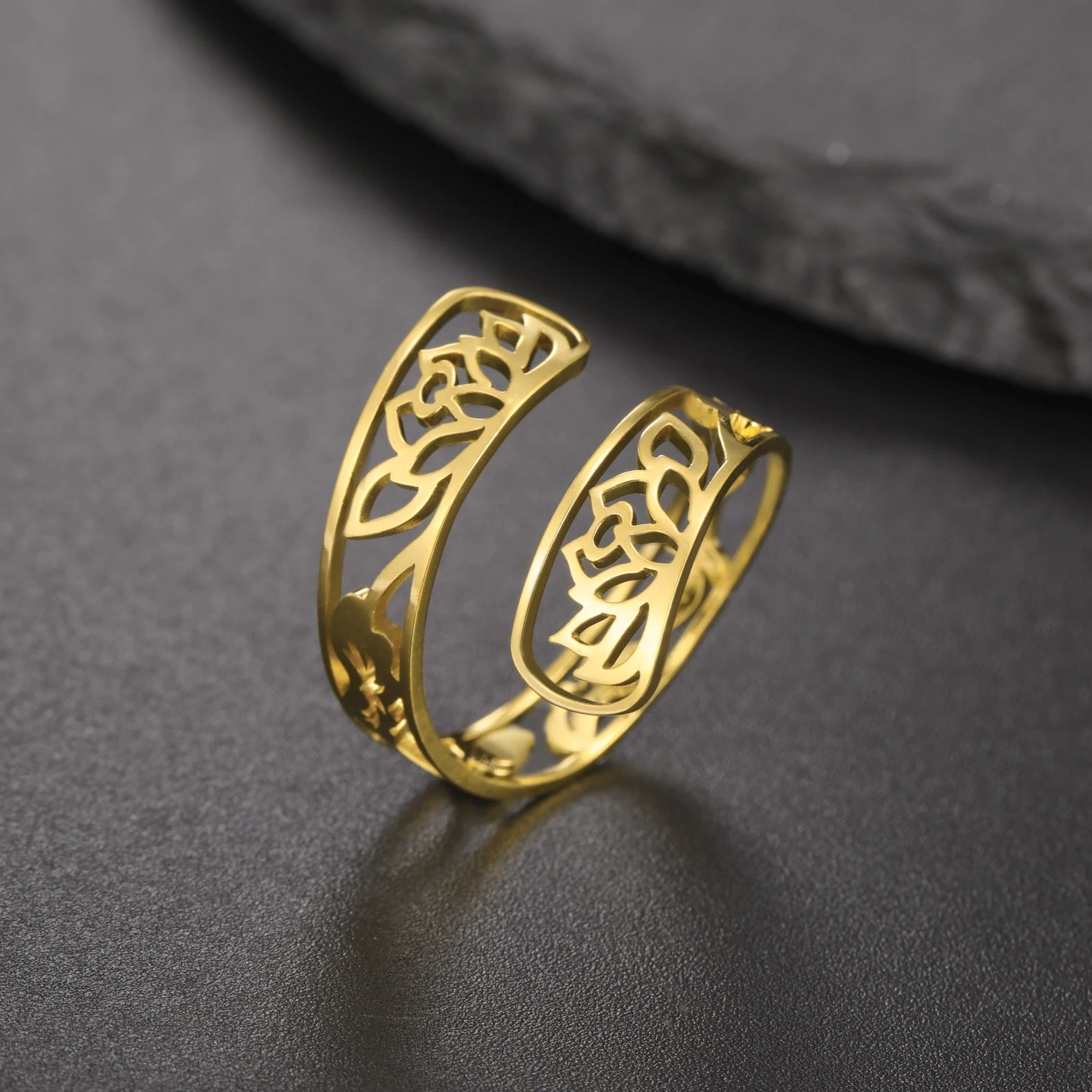 Skyrim Lotus Flower Adjustable Rings Women Stainless Steel Gold Color Ring Amulet Yoga Buddhism Jewelry Birthday Gift Wholesale