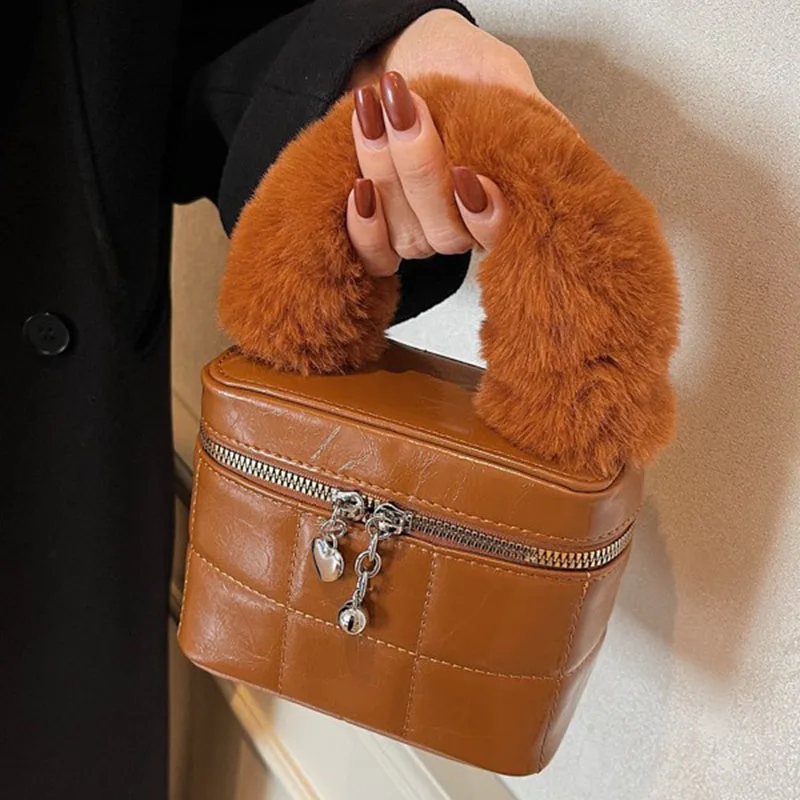 

Autumn Winter Mini Box Bag For Women Fashion Luxury Design Plush Splicing Handbags American Casual Trend Female Crossbody Bags
