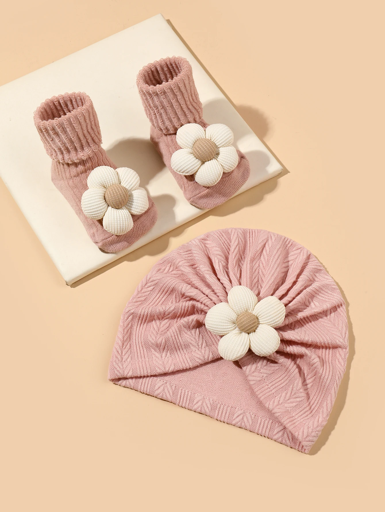 Baby Girls Flower hat Socks Set Newborn Short Tube Sock+ Turban Hat Elastic Soft Infant Indian Caps 0-12M Cuterus Baby Gift