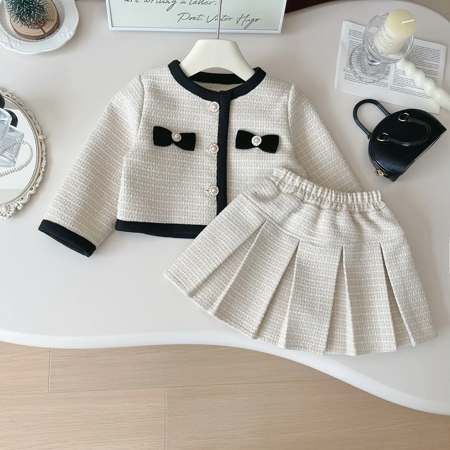 

2024 Autumn New Korean Girls Small Fragrant Style Cardigan Skirt Set Baby Temperament Coat Short Skirt Two Piece Set