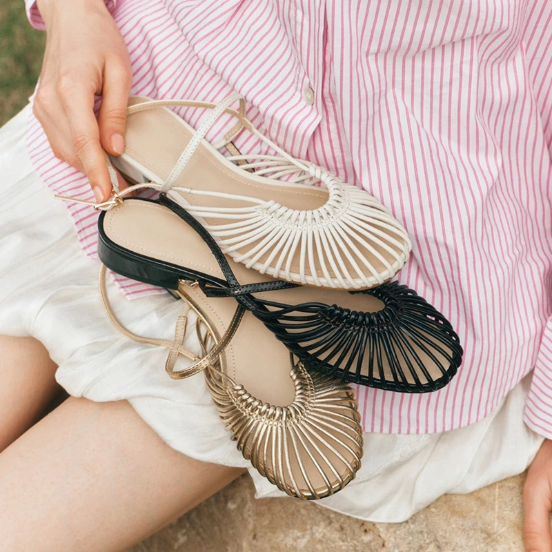 

AI2026 New Women's Sandals Square Heel Woven ClosedToe Sandals Women Openwork Low Heel Summer frail Shoes