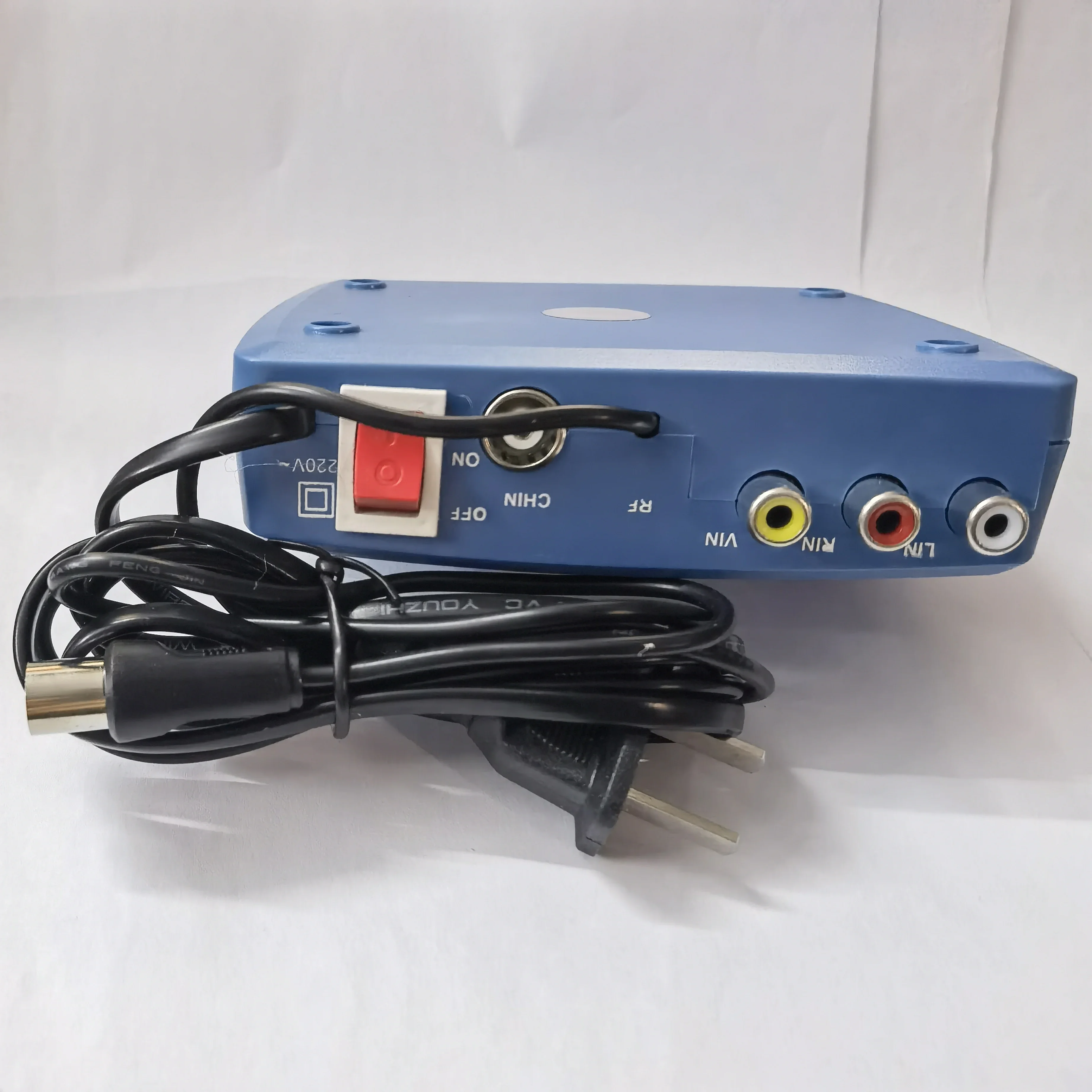 RF converter AV-RF conversion Audio and video signals are converted into RF signals