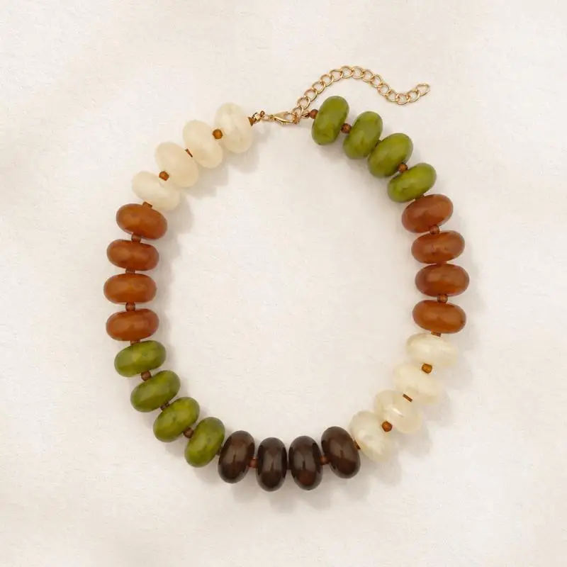 Böhmische kurze Choker-Halskette aus Acrylperlen, Retro-Schmuck in Kontrastfarben für Damen, elegantes Accessoire für Dinnerpartys. – Detail 3