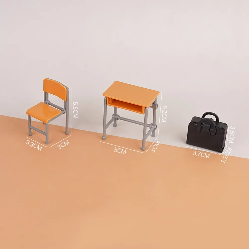 1Set Schooltassen Miniatuur Bureaus Stoelen Klaslokaal Model Meubels Mini School Speelset Plastic DIY Poppenhuisaccessoires