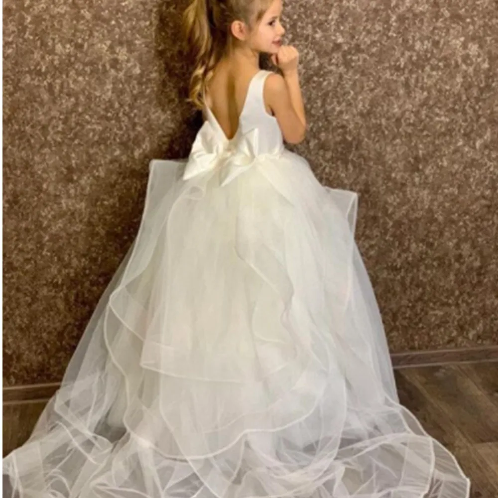 Baljurk Witte Bruidsmeisje Jurk Meisjes Wedding Party Bloem Meisje Jurken Kids Pageant Eerste Communie Gown Grote Boog Lange Mouwen