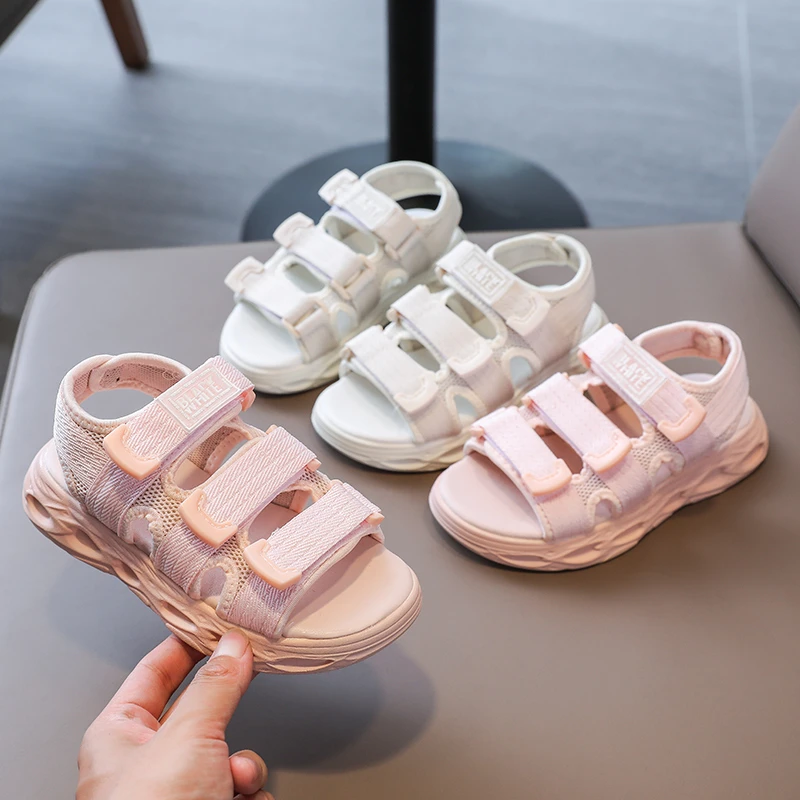 Fashion Casual Girls Joker Comfortable Sports Sandals Hook and Loop Design Breathable Wear-resistant Platform Sandals in Summer.