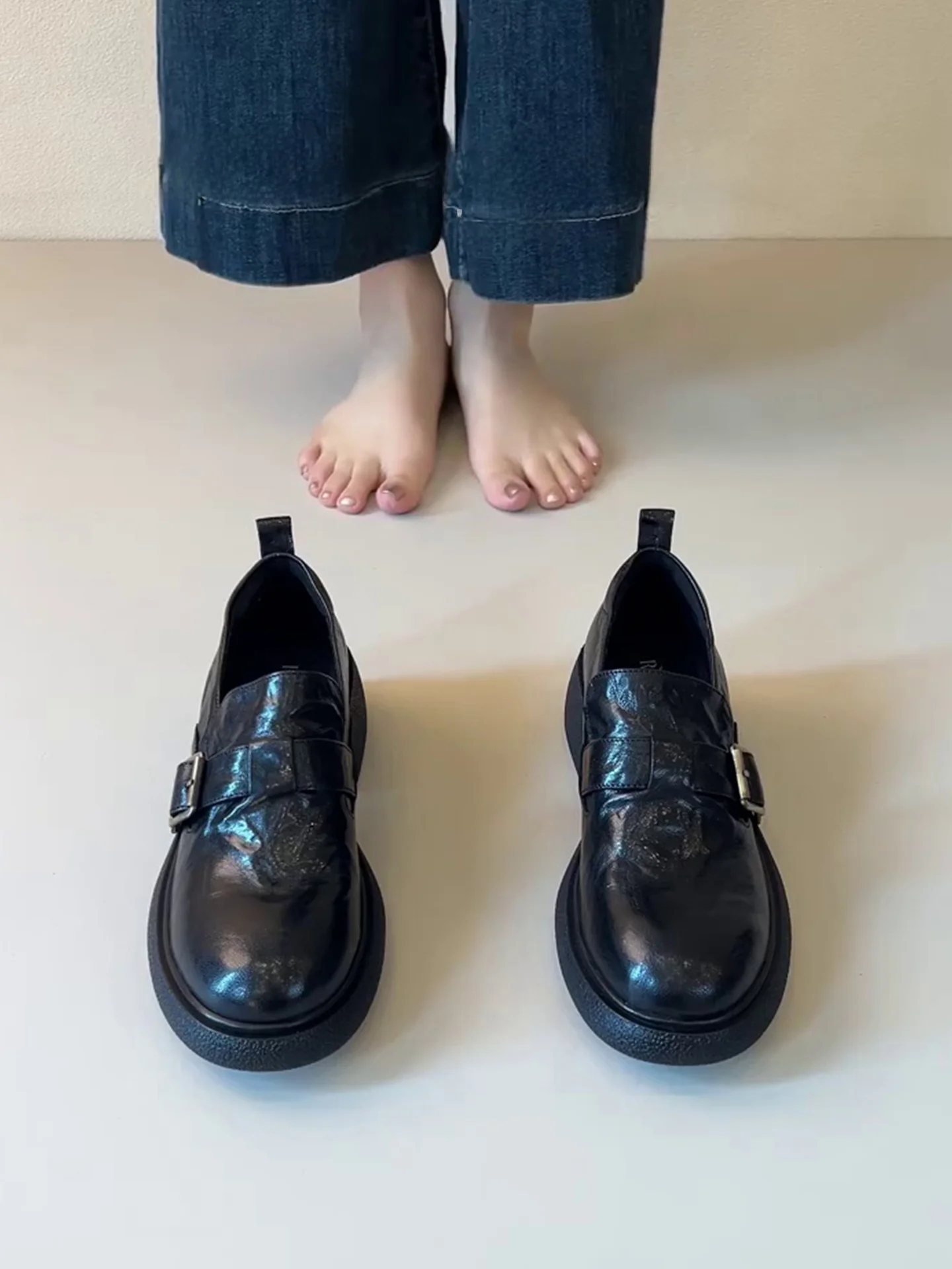 genuine-leather-retro-thick-bottom-british-style-women's-loafers-commute-single-shoes-round-toe-comfortable-spring-autumn-winter
