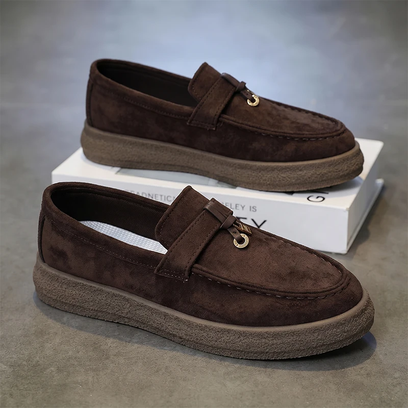 Men's Slip on Casual Shoes Four Seasons Breathable Light Soft-sole Non-slip Comfortable Outdoor Walking Shoes Fashion Board Shoe