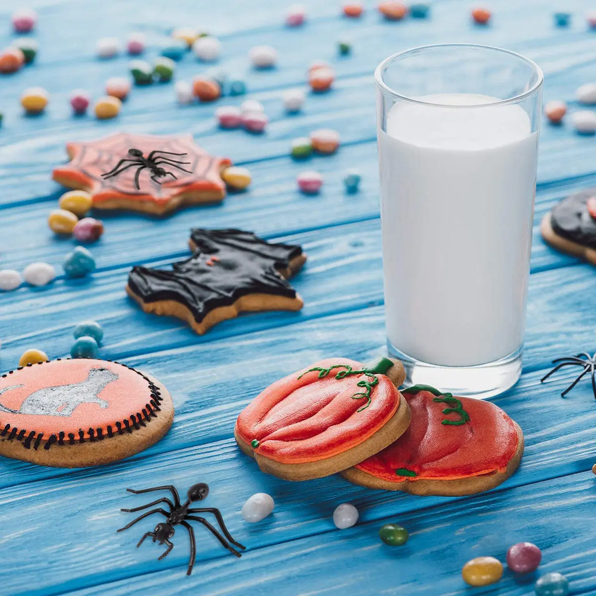 

20 шт. пластиковых имитаций муравьев для Хэллоуина, реквизит для розыгрышей, искусственные насекомые для вечеринок, подарок для ролевых игр и научных проектов