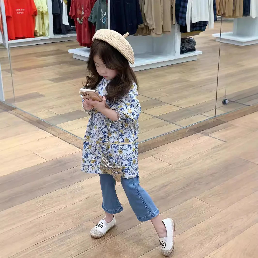 Girls Set 2025 Autumn New Korean Version Countryside Style Bubble Sleeves Floral Retro Top Jeans Two-piece Set Daily Fashion