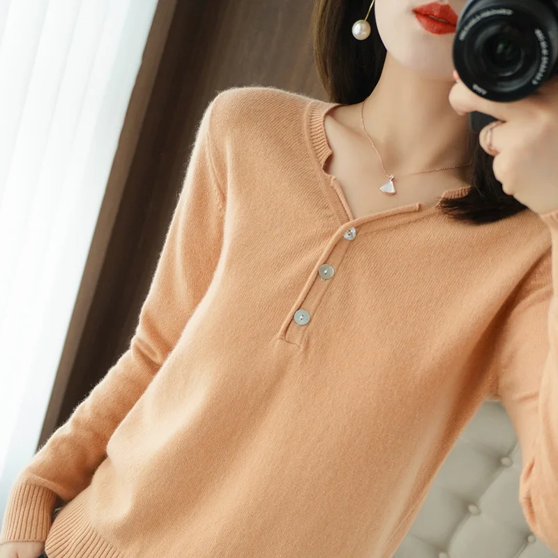 Off-Season Camere Sweater Women's Autumn Winter V-Ne Loose Inner Knitted Top Base Layer Korean Sle Long Sve Regular Fit