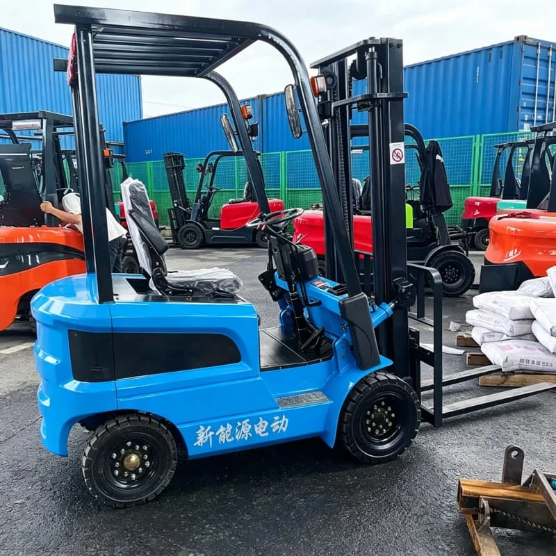 Multi Function 4 Wheel Electric Forklift 3.2 Ton With Quick Change Attachment System For Versatile Warehouse Material Handling