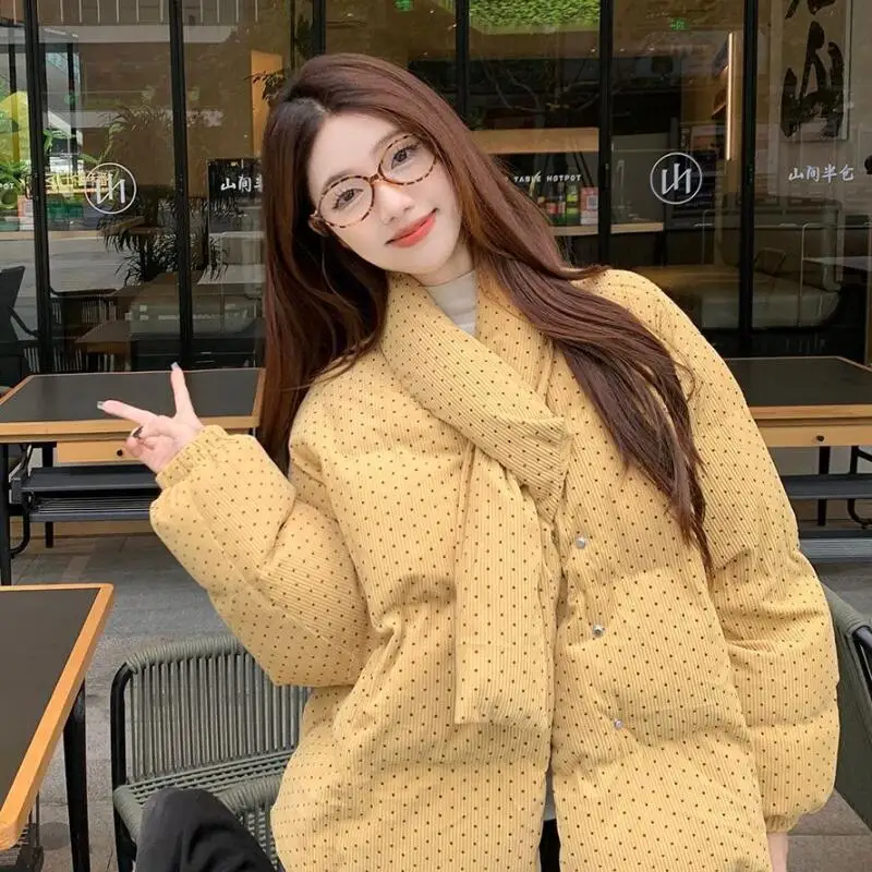 

2025 Winter New Fashionable and Versatile Casual Korean Edition Neck Collar Design Wave Point Thick Warm Cotton Jacket Jackets