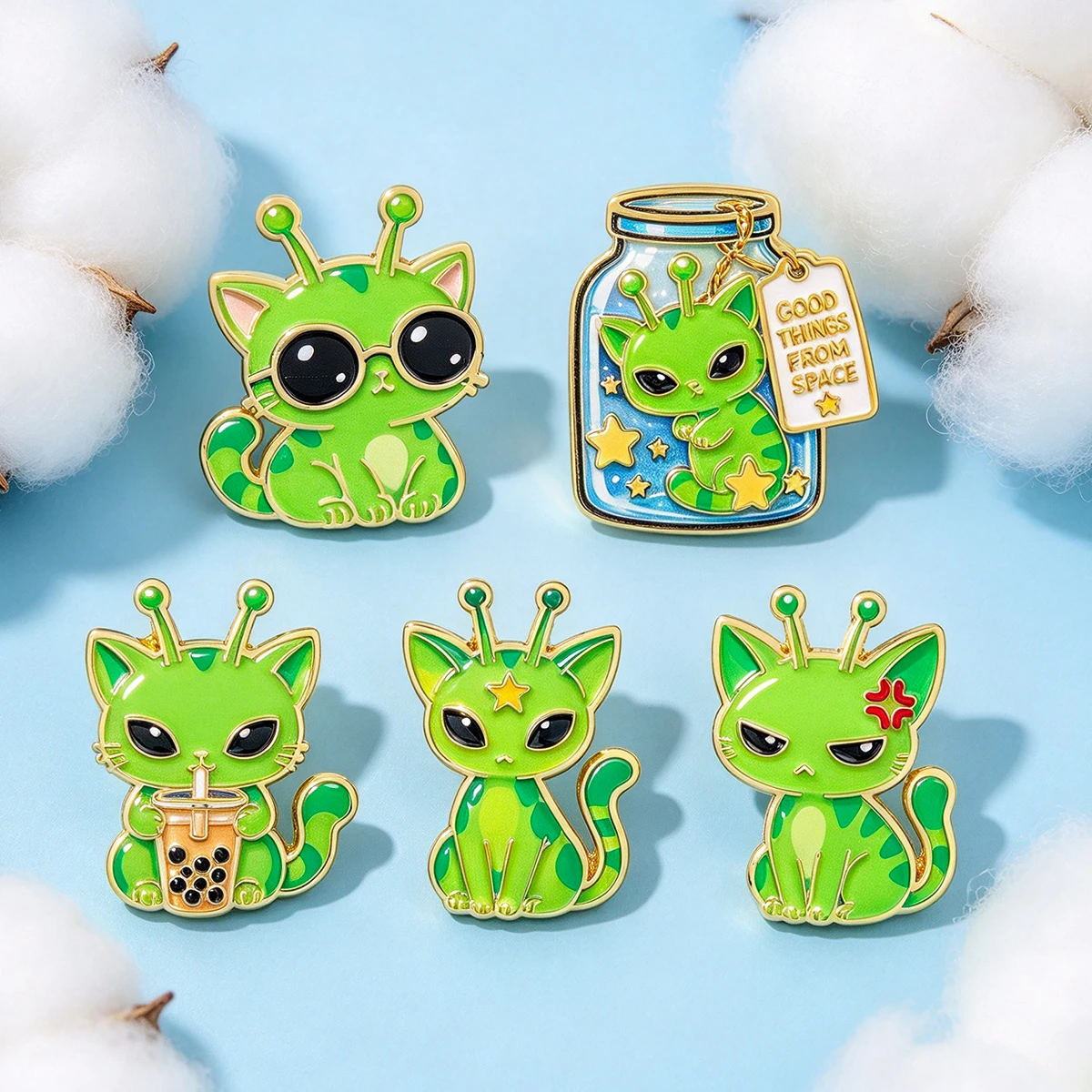 Broche de esmalte metálico, pin de solapa, adorable insignia de estrella con diseño de gato alienígena espacial y jarra de té de burbujas, accesorio para mochila, ropa, bolso, joyería, regalo.
