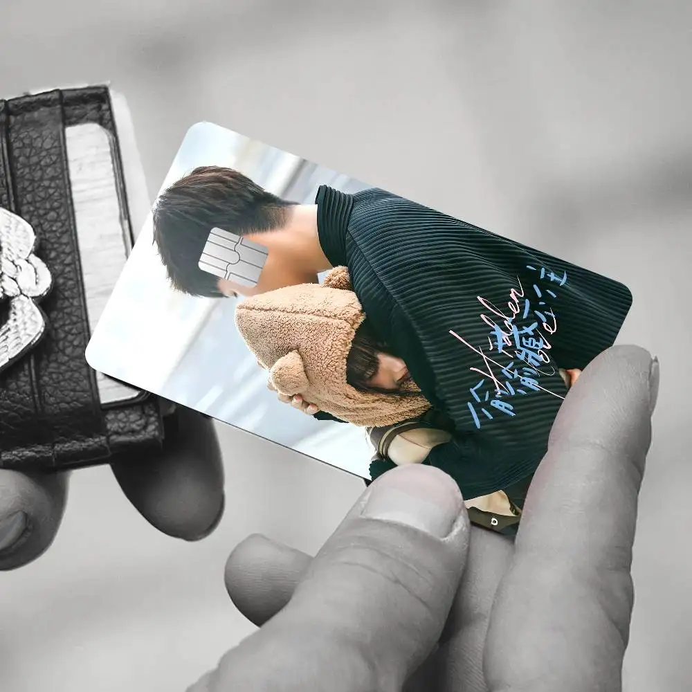 حار تاي H-Hidden Love Game أنيمي ملصق فيلم غطاء الجلد للصغيرة الكبيرة لا رقاقة الخصم بطاقة الائتمان الجانب الأمامي