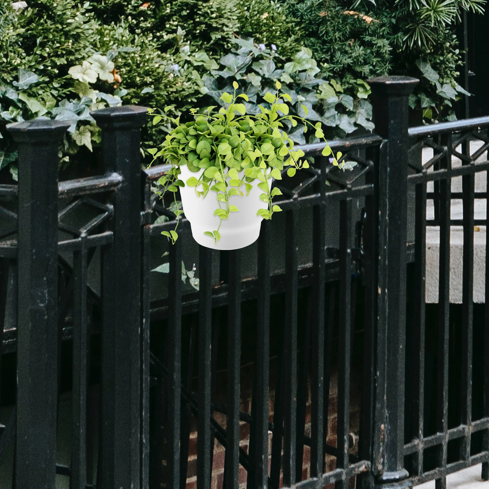 

2PCS Hanging Plant Pots Black Round Thickened Design Balcony Garden Yard Decor Railing Flowerpot Wall Mount Planter