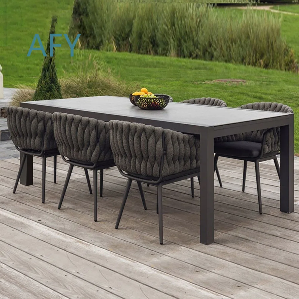 Outdoor Patio Table and Chair Set for Garden Balcony Outdoor Dining Furniture Wicker Chairs for Sunroom Hotel Furniture Table