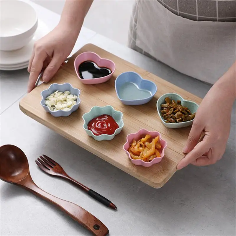 New Tableware Bowl Heart Shape Lightweight Seasoning Bowl Food Sauce Dish Appetizer Plates For Kitchen Tools Kitchen Accessories