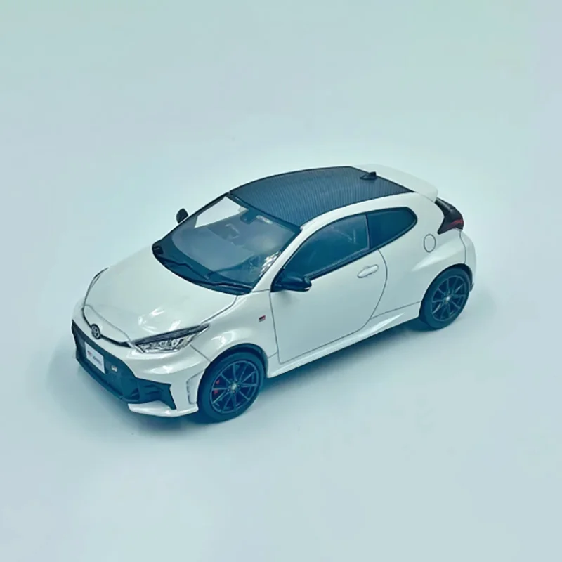 Original 1:30 Scale GR YARIS Alloy Simulation Car Model Classic