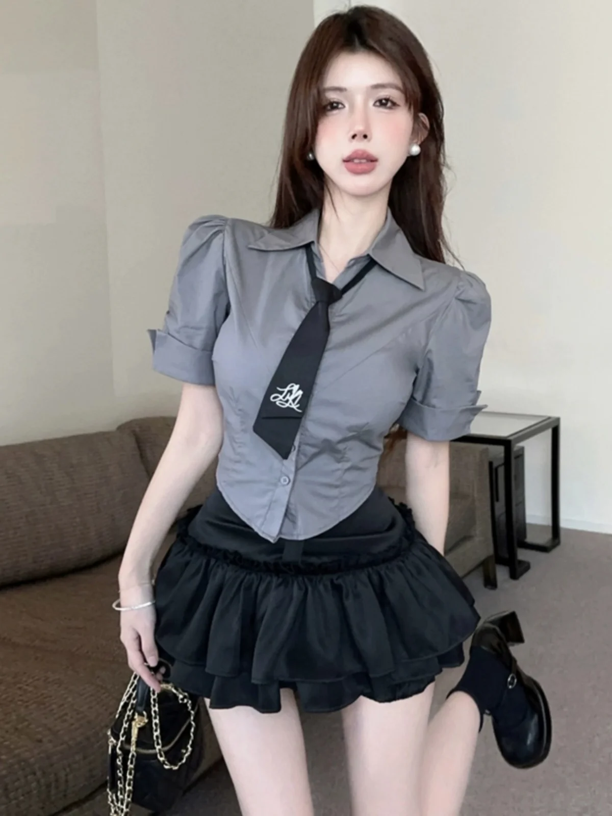 

Sexy Short Sleeve Shirt with Tie Waist Slim Fit Bellskirt Two Piece Set College Style Uniform Skirt Suit for Women