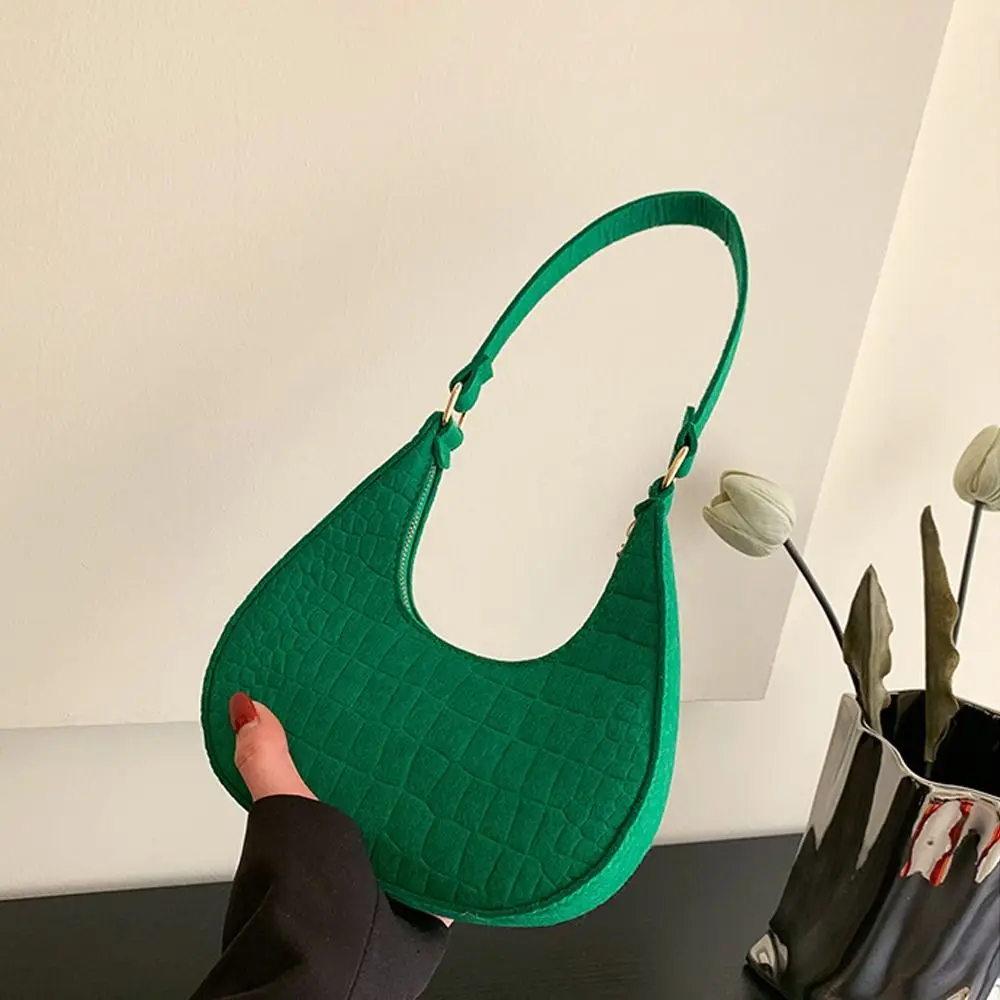 Women\'s Crocodile Grain Underarm Bags Felt Fashion Shoulder Bag Cute Simple Handbags Female Purses