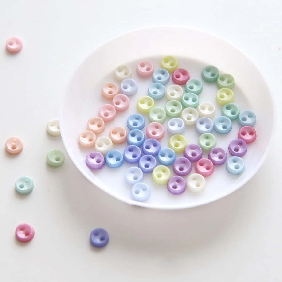 100pcs 5mm Mini Pearl Pastel Multi Round Buttons DIY Handmade Tiny Sewing 2 Holes Accessories For Dolls Soft Toys Clothes