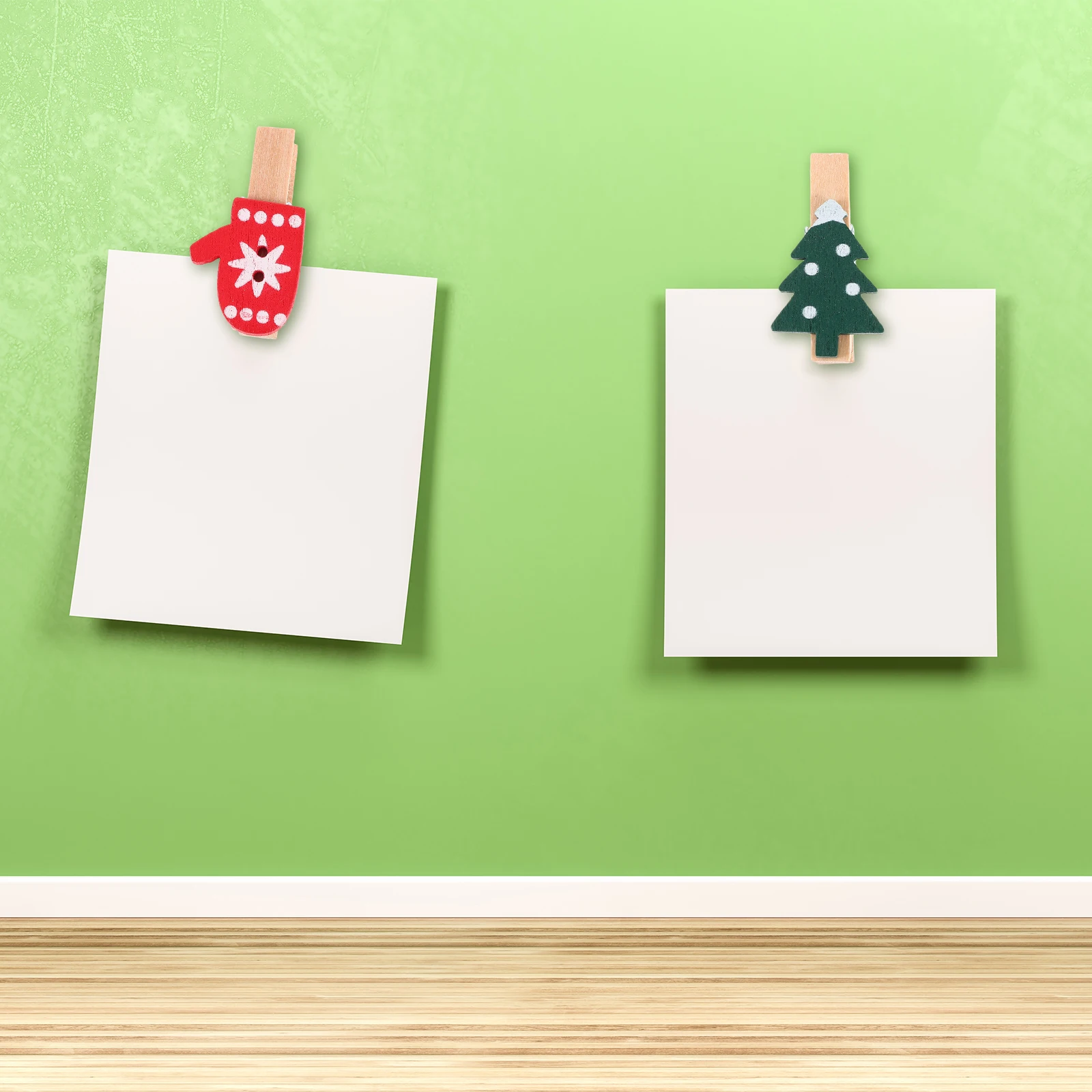 

125pcs Christmas Wood Clips Mini Photo Clamps For Pictures Notes Cards Postcards Xmas Party Decor String Light Holders Home