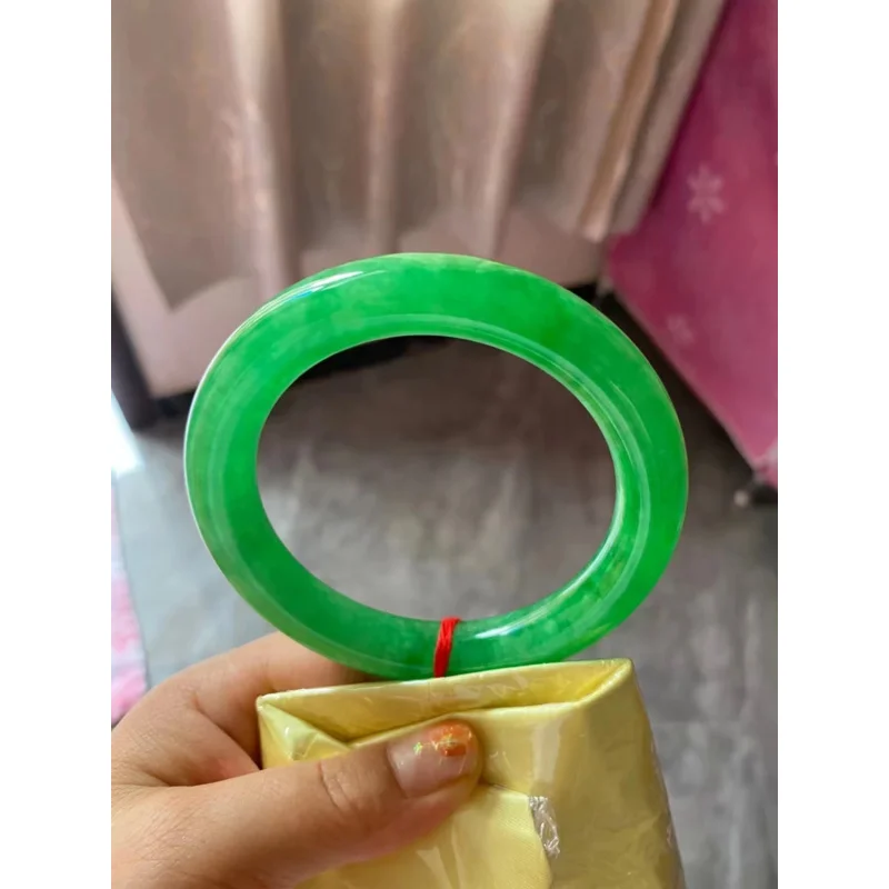 

Newest Exquisite High Quality Jade Page Waxy Perfect Bracelet Jade Bangles Fine Handring Jewelry