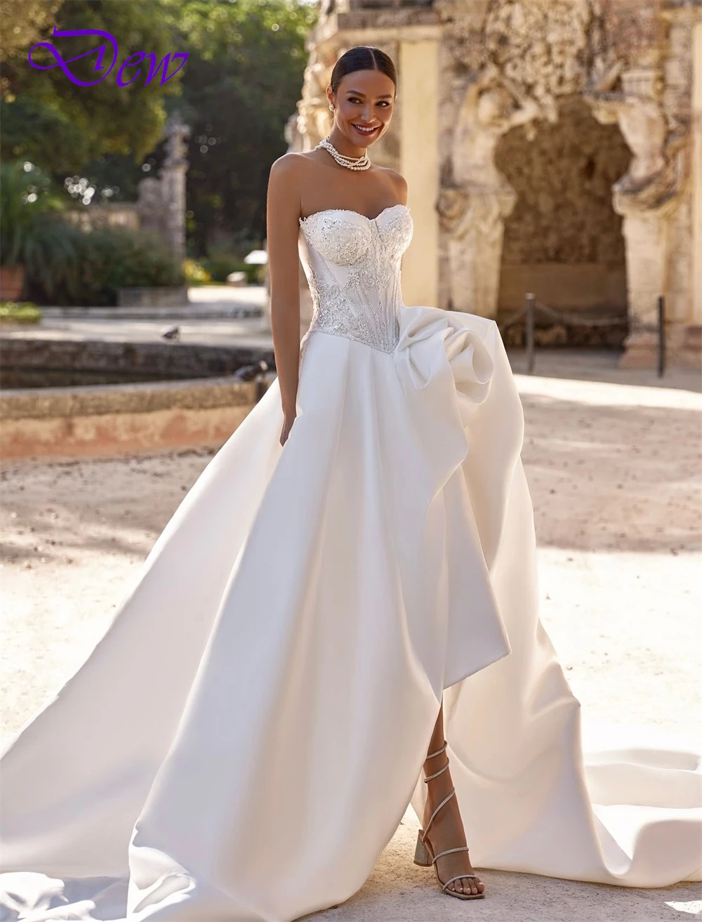 Customized Elegant White Satin Wedding Dress Formal Sweetheart Sleeveless Bridal Gowns Soft A-Line Court Train Vestido De Novia