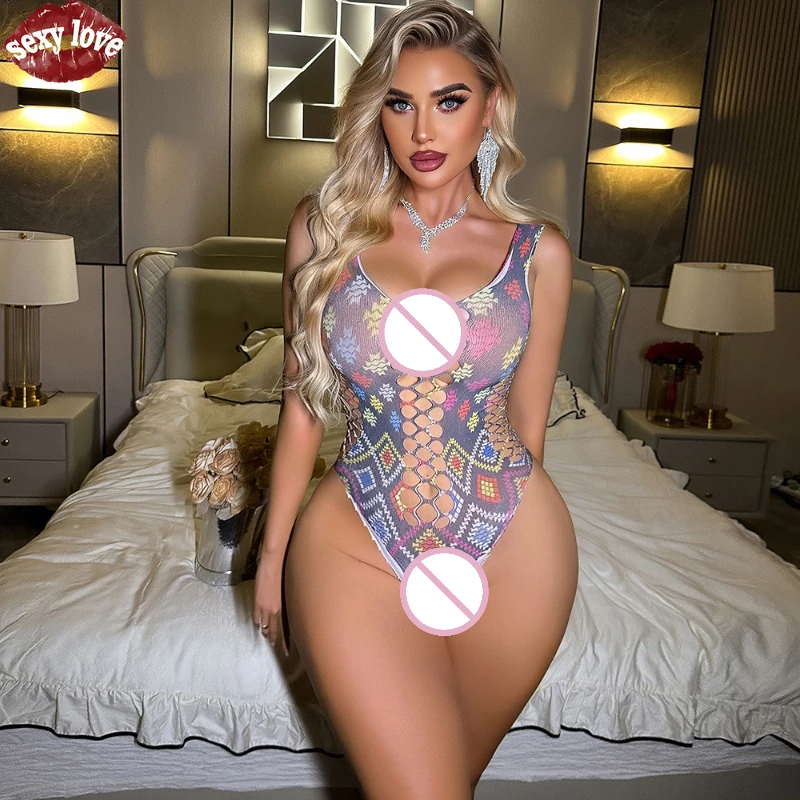 透け感とリング開口の競演―幾何柄メッシュボディ(ハイレグ・レースアップ)